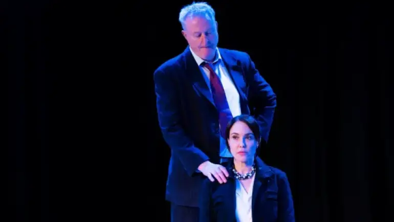 Maschio indesiderato di Ron Elisha