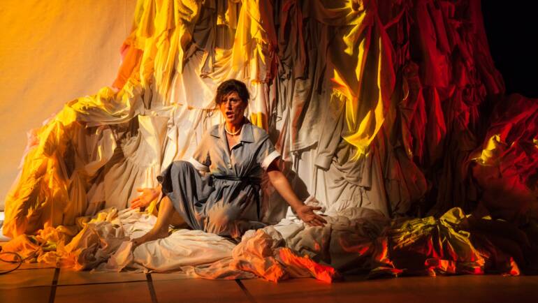 UNA di Enrico Luttmann